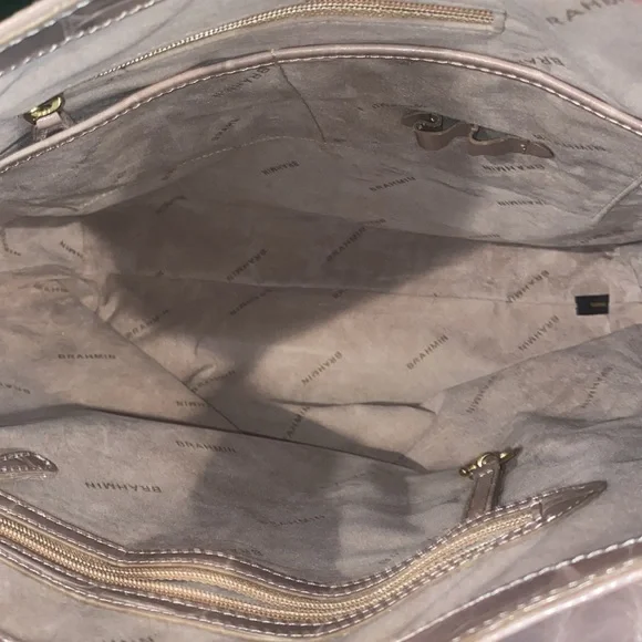 Brahmin Tan Alligator print Satchel Style handbag. - Picture 14 of 16